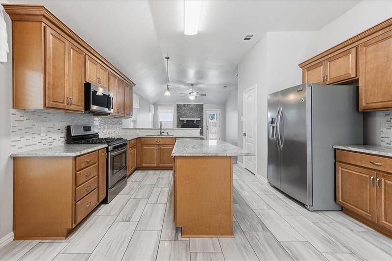 4217 Judith Way, Haltom City TX 76137 - Photo 6