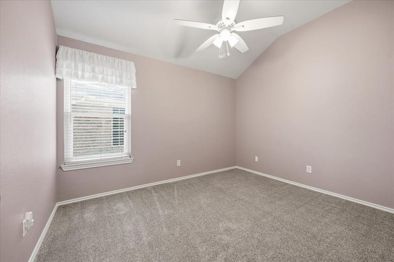 4217 Judith Way, Haltom City TX 76137 - Photo 32