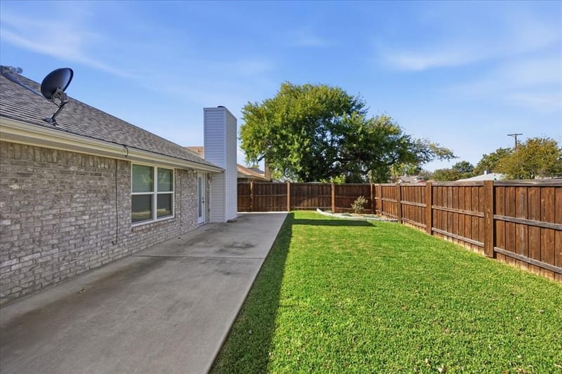 4217 Judith Way, Haltom City TX 76137 - Photo 37