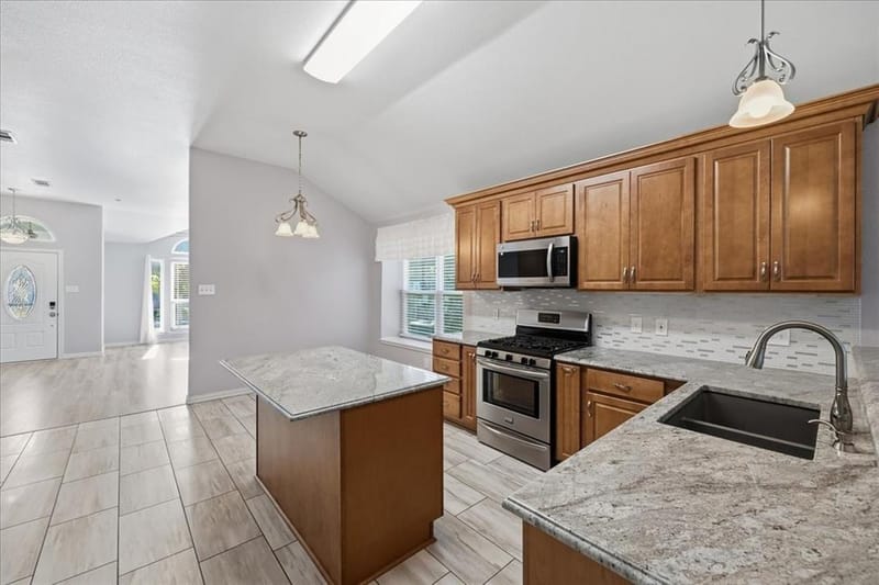 4217 Judith Way, Haltom City TX 76137 - Photo 19