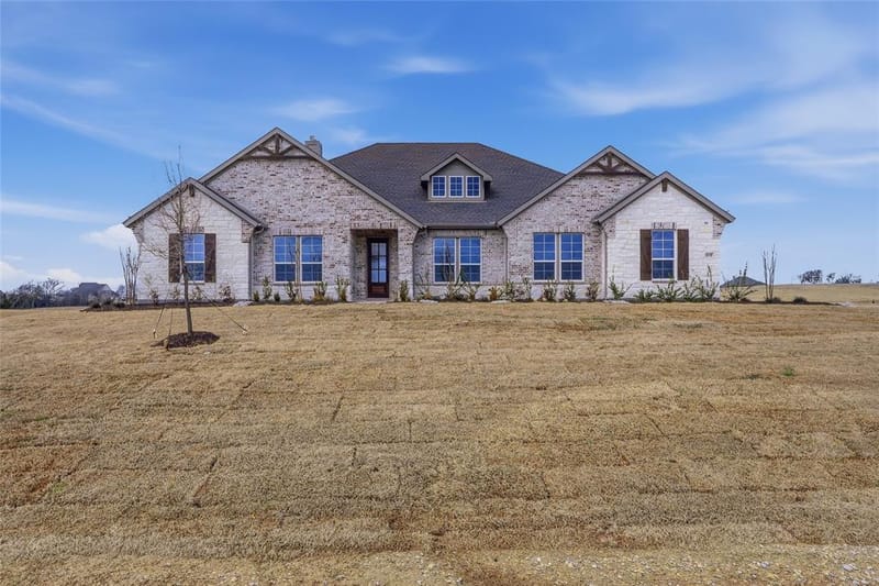 810 Valley Ridge Road, Van Alstyne TX 75495 - Photo 3