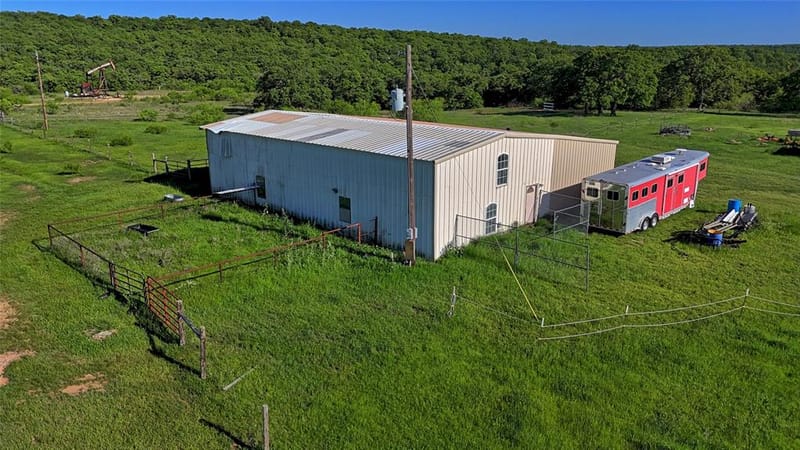 8791 State Hwy 59 S, Bowie TX 76230 - Photo 32