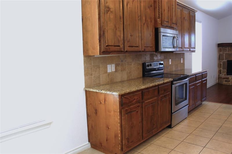 1730 Elk Run Drive, Stephenville TX 76401 - Photo 7