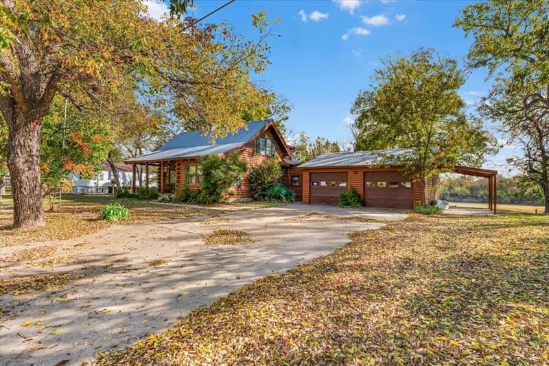 7101 Horseshoe bend Trail, Weatherford TX 76087 - Photo 9