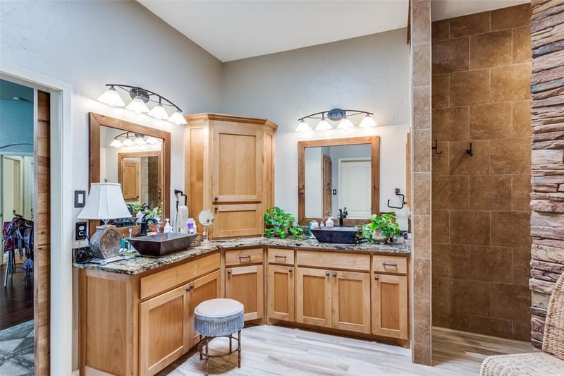 5040 Wind Hill Court, Fort Worth TX 76179 - Photo 27