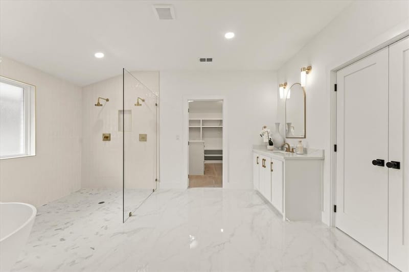 7210 Baxtershire Drive, Dallas TX 75230 - Photo 23