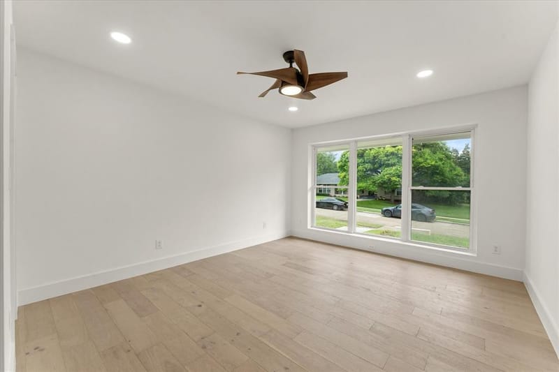 7210 Baxtershire Drive, Dallas TX 75230 - Photo 32
