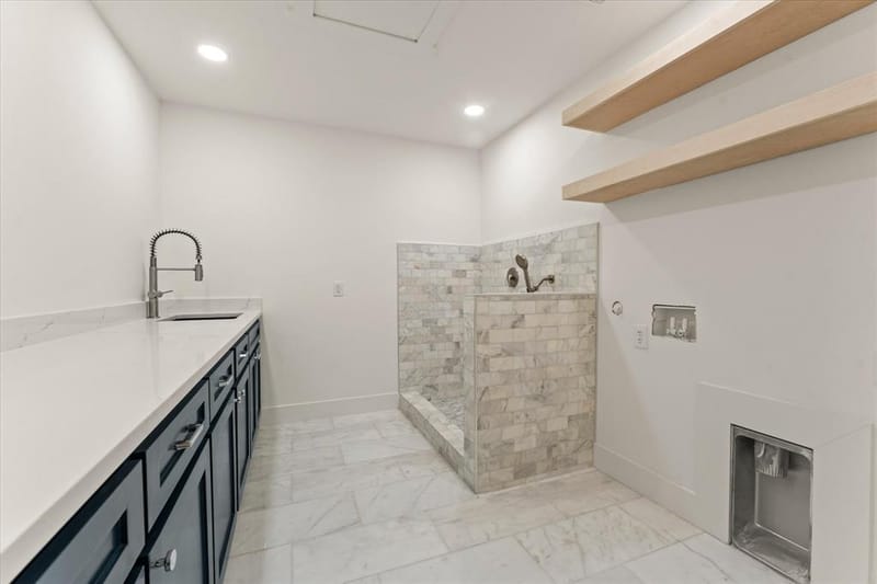 7210 Baxtershire Drive, Dallas TX 75230 - Photo 19