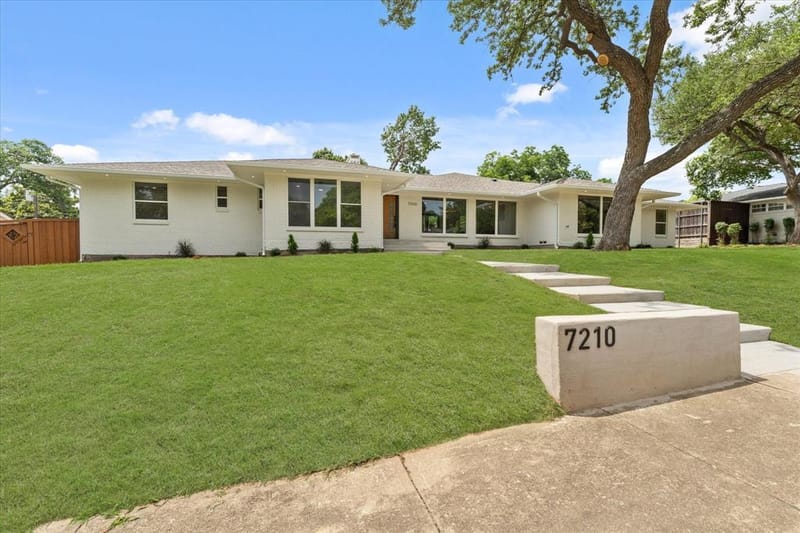7210 Baxtershire Drive, Dallas TX 75230 - Photo 40