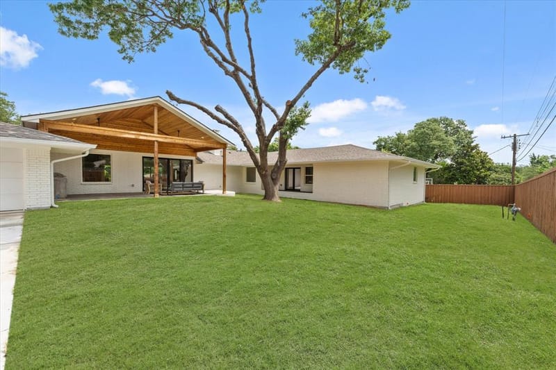 7210 Baxtershire Drive, Dallas TX 75230 - Photo 39