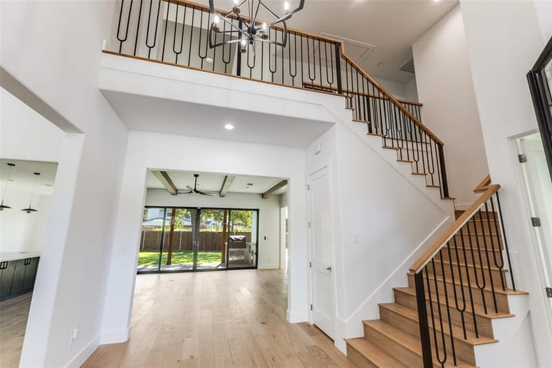 3842 Eaton Drive, Dallas TX 75220 - Photo 4