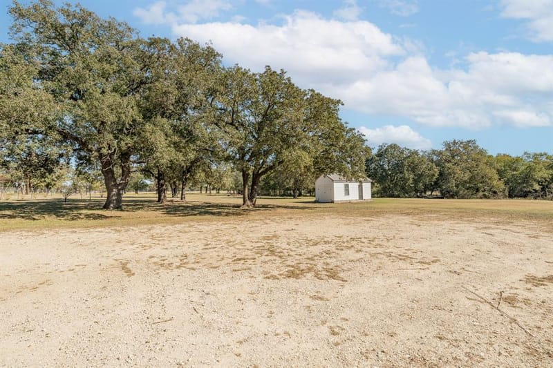 688 Private Road 1152, Stephenville TX 76401 - Photo 24