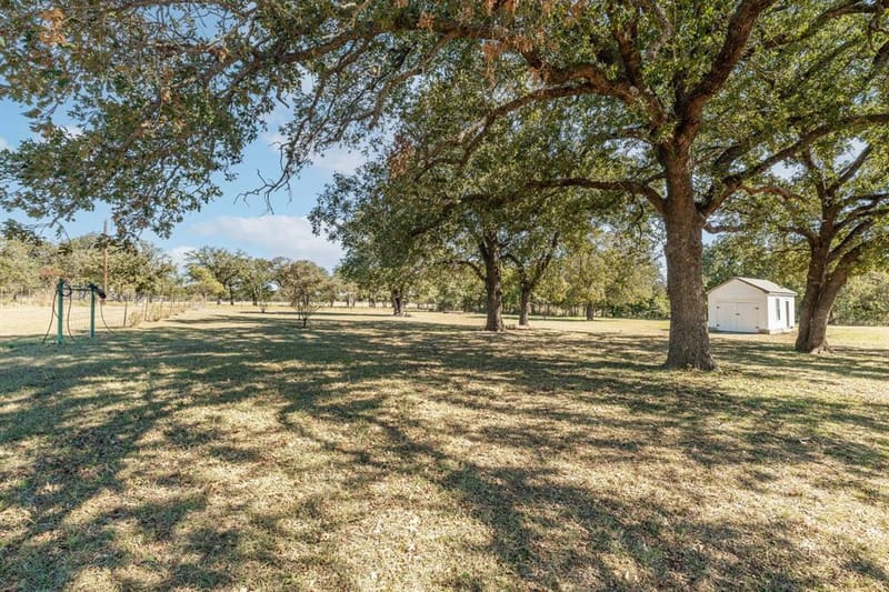 688 Private Road 1152, Stephenville TX 76401 - Photo 30