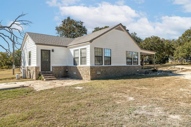 688 Private Road 1152, Stephenville TX 76401 - Photo 25
