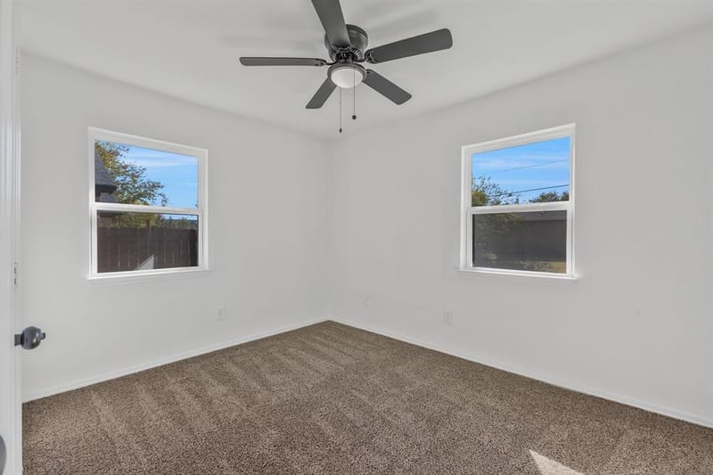 7002 Troy Glen Drive, Dallas TX 75241 - Photo 23