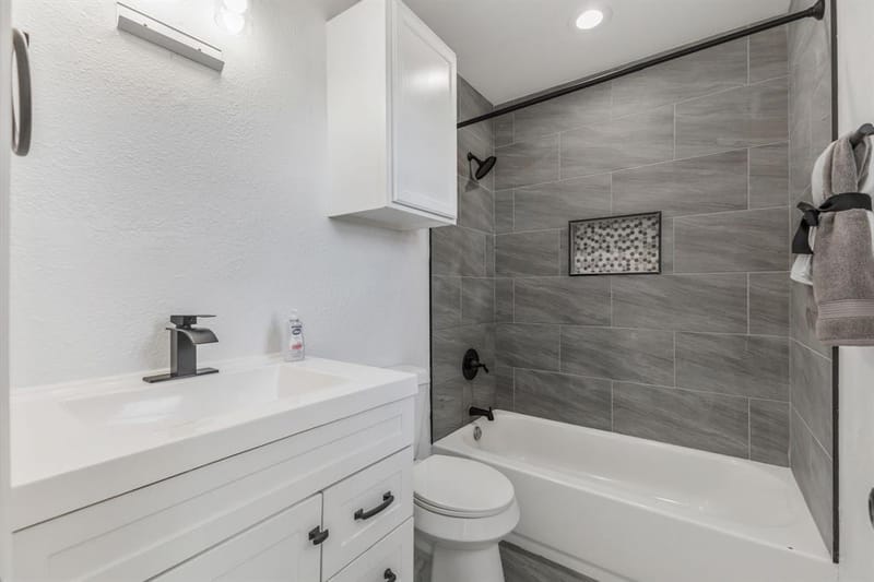 7002 Troy Glen Drive, Dallas TX 75241 - Photo 20