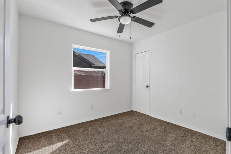 7002 Troy Glen Drive, Dallas TX 75241 - Photo 21