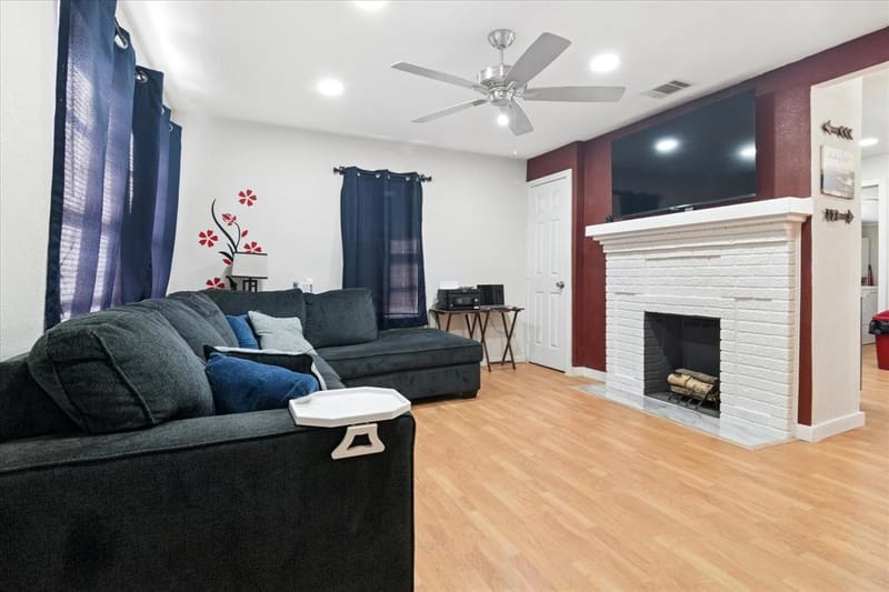3207 Pine Street, Dallas TX 75215 - Photo 6