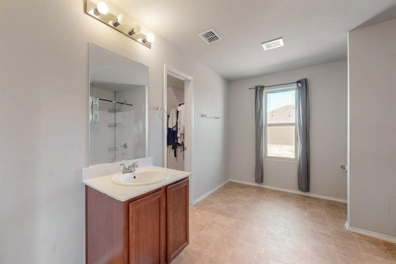 7812 Schooner Drive, Fort Worth TX 76179 - Photo 22