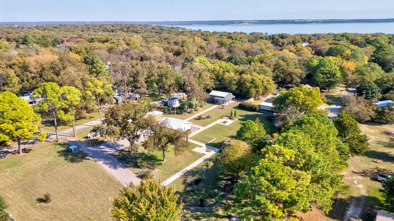 227 Newcastle Drive, Gordonville TX 76245 - Photo 28