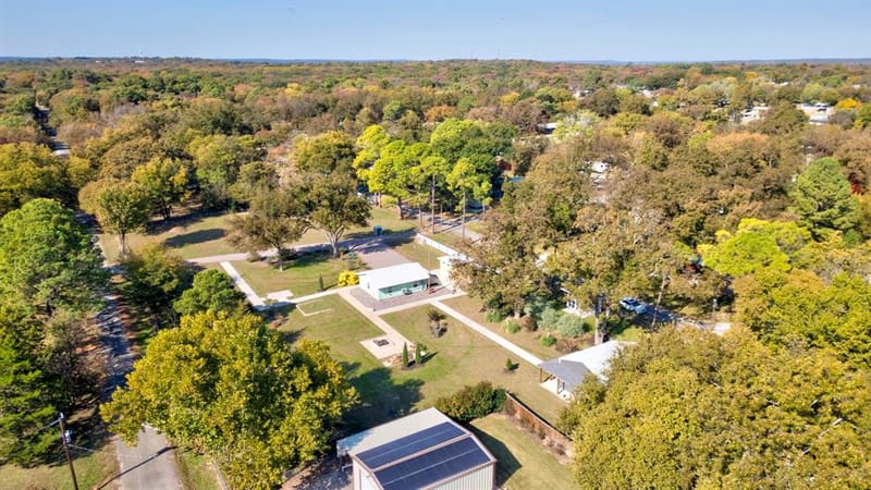 227 Newcastle Drive, Gordonville TX 76245 - Photo 11