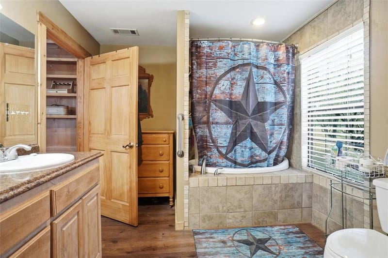 4045 Jimmy Houston Way, Bluff Dale TX 76433 - Photo 22