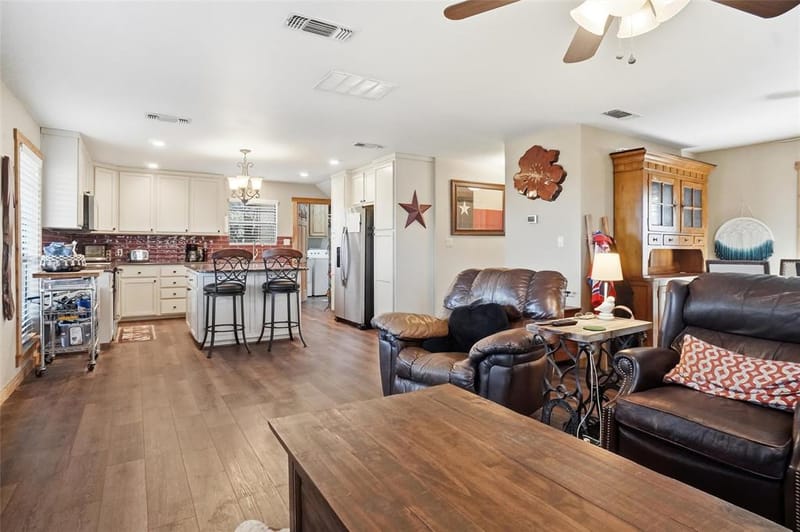 4045 Jimmy Houston Way, Bluff Dale TX 76433 - Photo 18