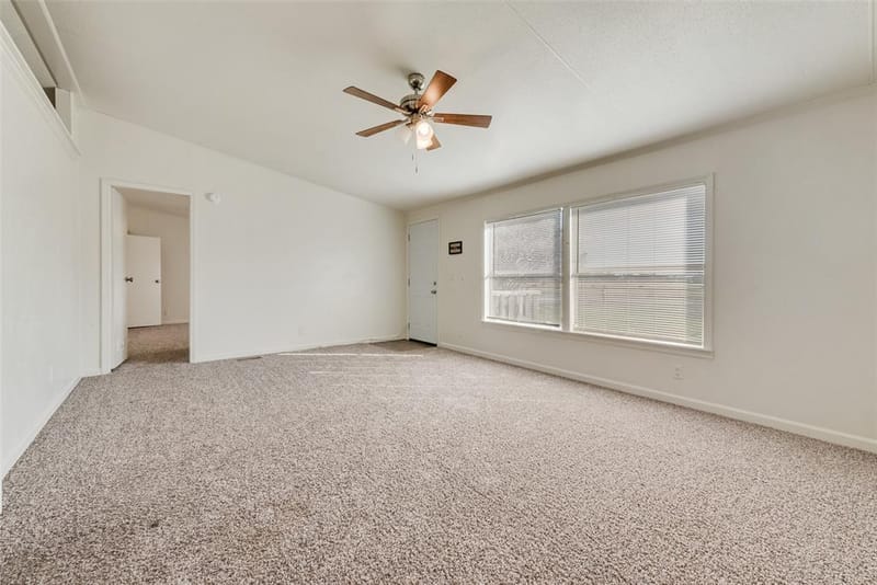 817 Kaufman Street, Rosser TX 75157 - Photo 6