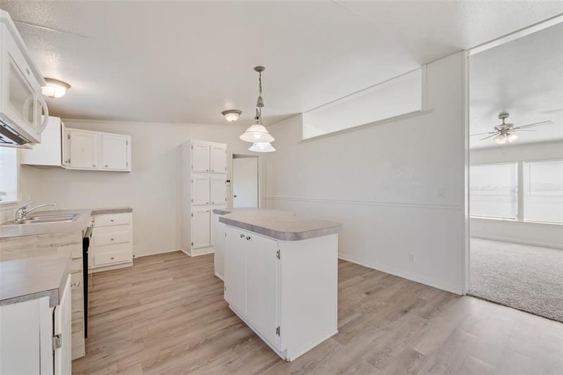 817 Kaufman Street, Rosser TX 75157 - Photo 13