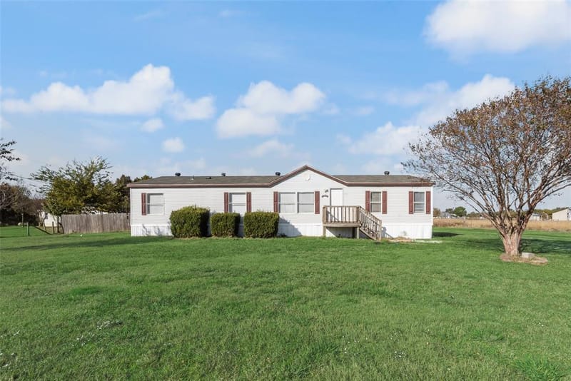 817 Kaufman Street, Rosser TX 75157 - Photo 3
