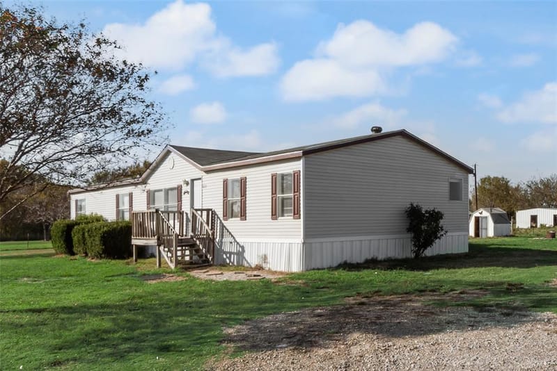 817 Kaufman Street, Rosser TX 75157 - Photo 4