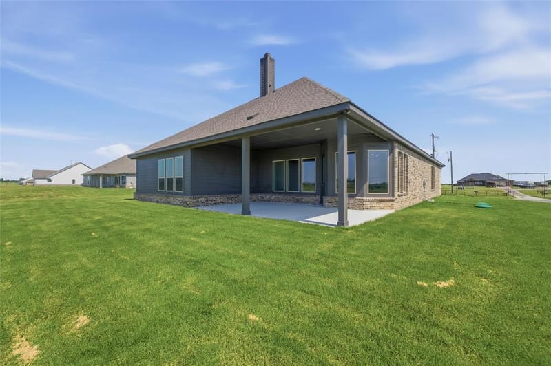 930 County Road 200, Valley View TX 76272 - Photo 26