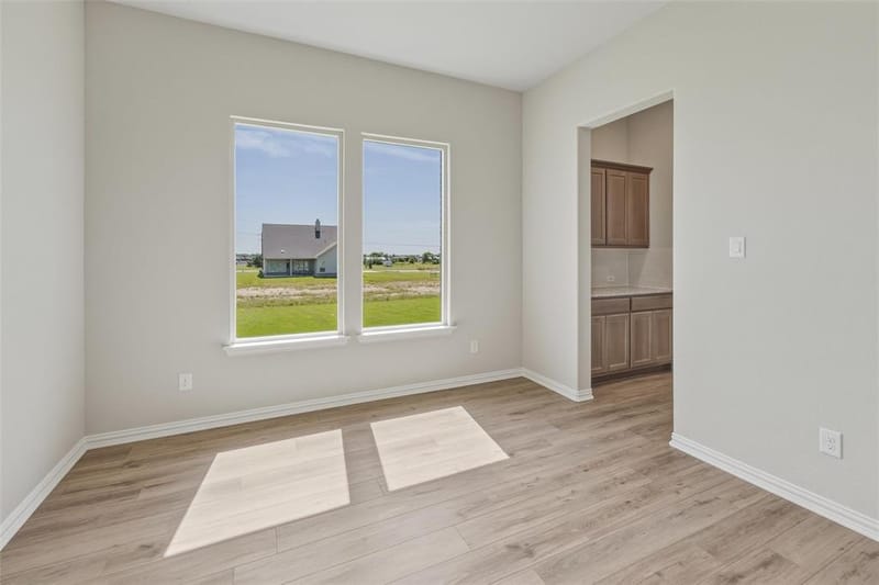 930 County Road 200, Valley View TX 76272 - Photo 11