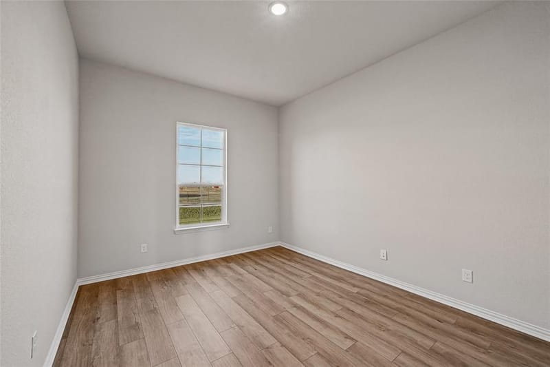 900 County Road 200, Valley View TX 76272 - Photo 7
