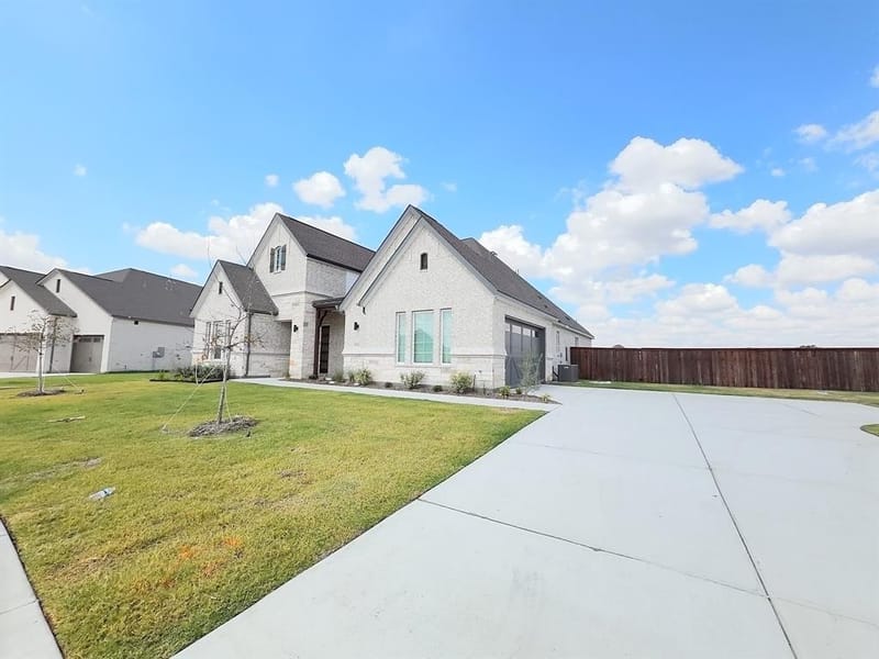 9840 Chesney Drive, Mesquite TX 75126 - Photo 2