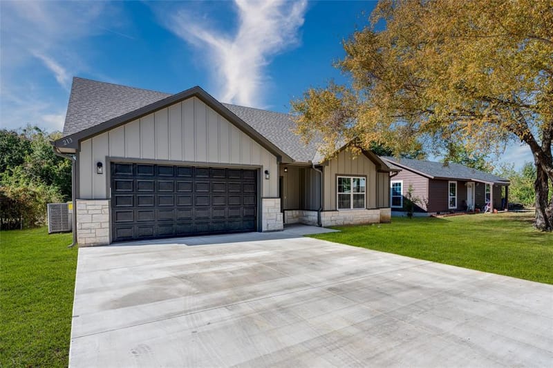 213 Anchor Lane, Gun Barrel City TX 75156 - Photo 3
