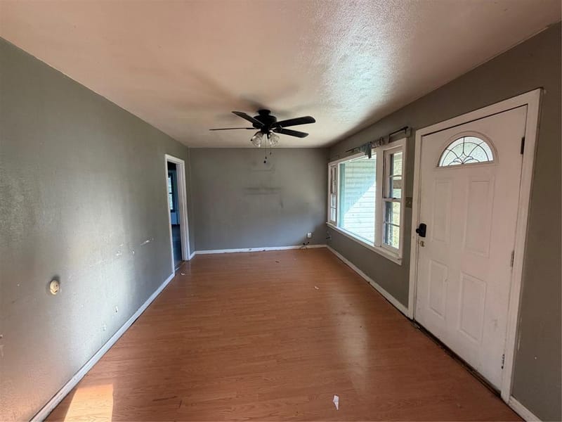 318 N Dale Avenue, Stephenville TX 76401 - Photo 3