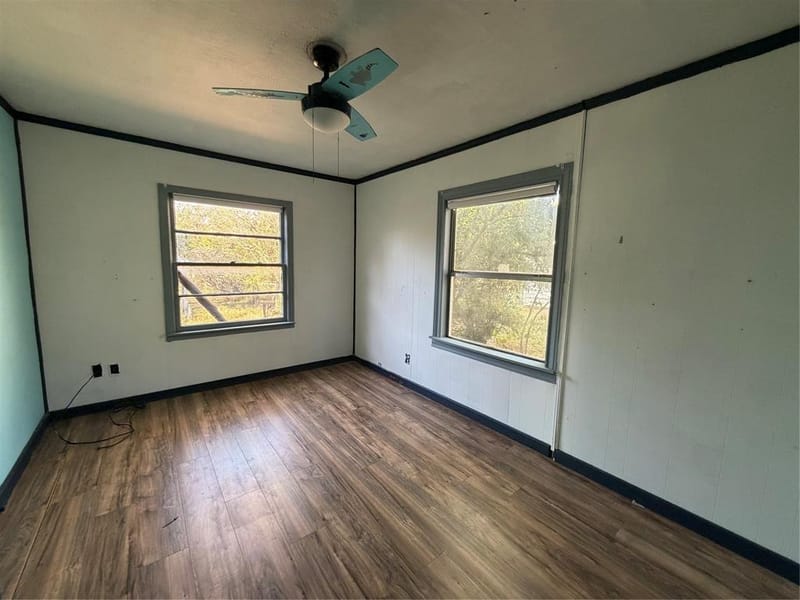318 N Dale Avenue, Stephenville TX 76401 - Photo 8