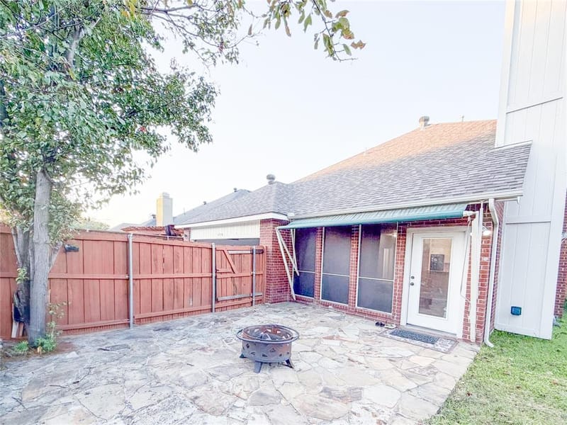 1236 Whitehorse Drive, Lewisville TX 75077 - Photo 18