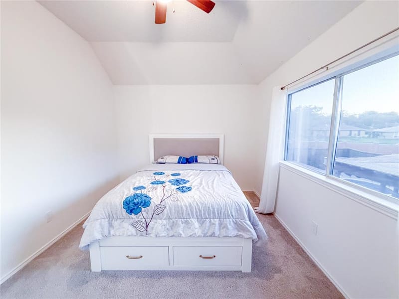 1236 Whitehorse Drive, Lewisville TX 75077 - Photo 15