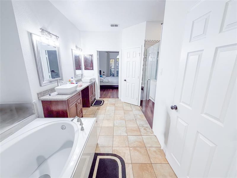 1236 Whitehorse Drive, Lewisville TX 75077 - Photo 35