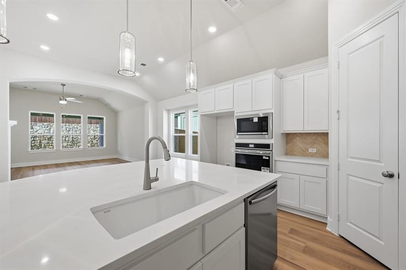 5048 Westhaven Circle, Denison TX 75020 - Photo 5