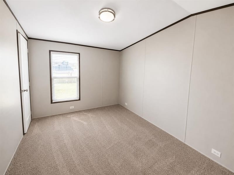 5421 Lake View Drive, Granbury TX 76048 - Photo 7