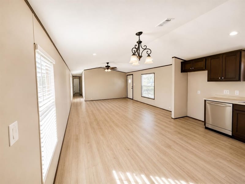 5421 Lake View Drive, Granbury TX 76048 - Photo 3