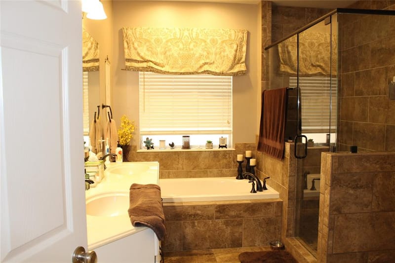 2131 Deer Run, Denison TX 75020 - Photo 30