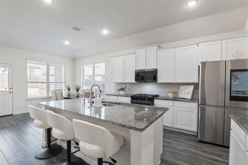 1413 Lake Grove Drive, Little Elm TX 75068 - Photo 4