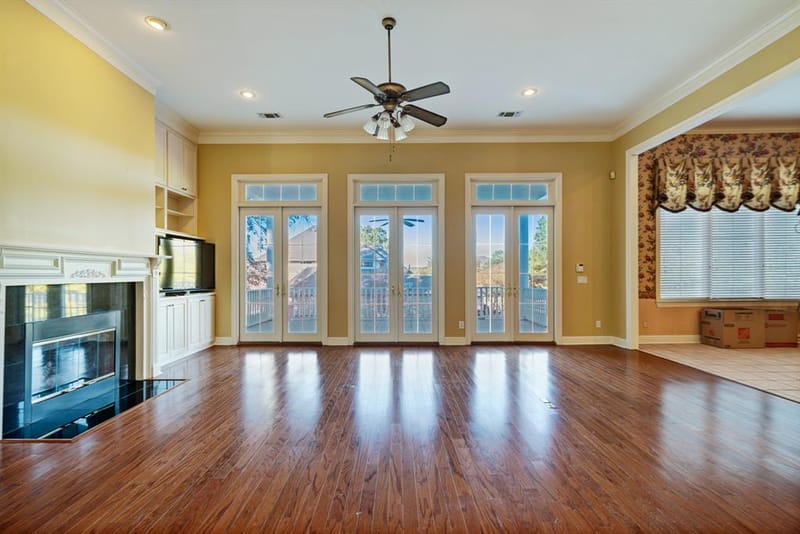 3065 Oak Creek Drive, Paris TX 75462 - Photo 9