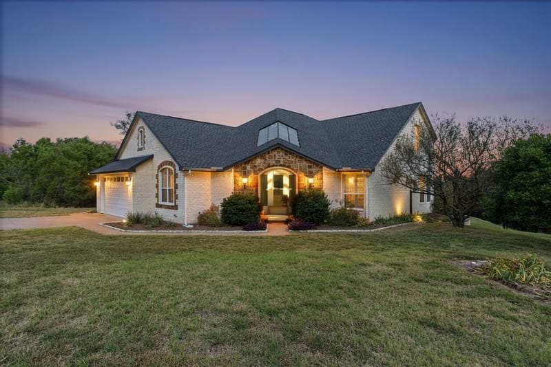 6525 Compass Way, Bluff Dale TX 76433 - Photo 2