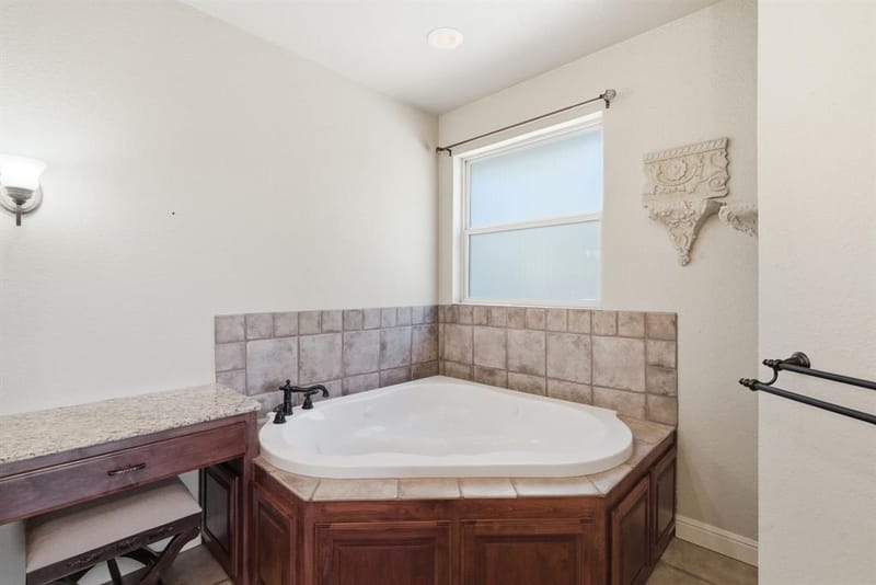 6525 Compass Way, Bluff Dale TX 76433 - Photo 29