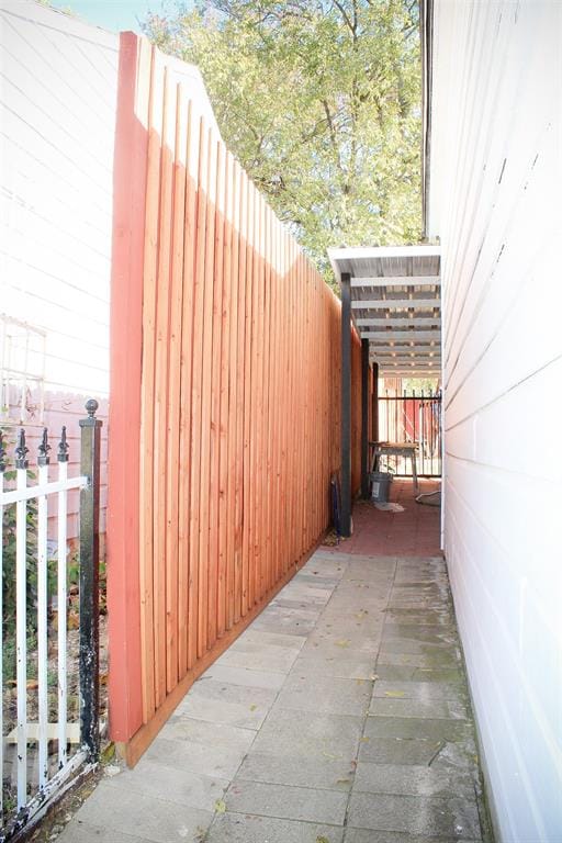 1318 S Ewing Avenue, Dallas TX 75216 - Photo 10